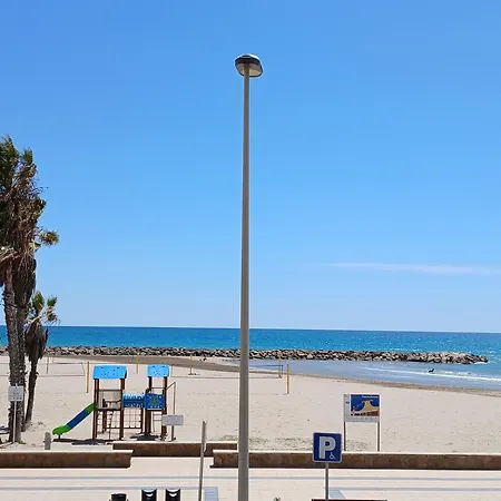Apartment Primera Linea Cunit